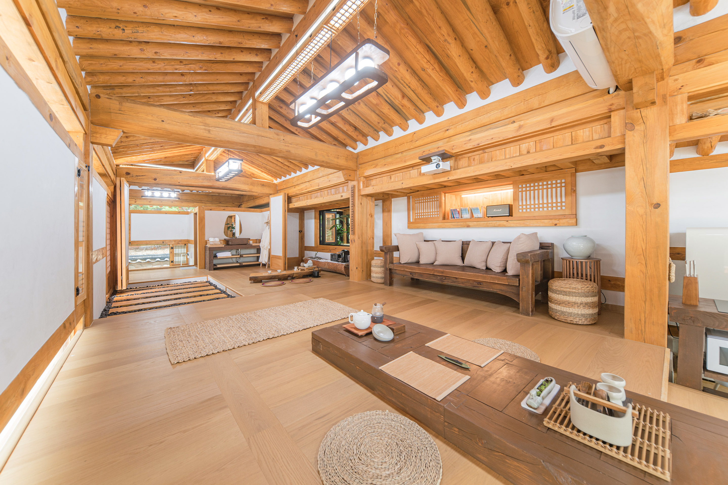 감성한옥, 레드콩